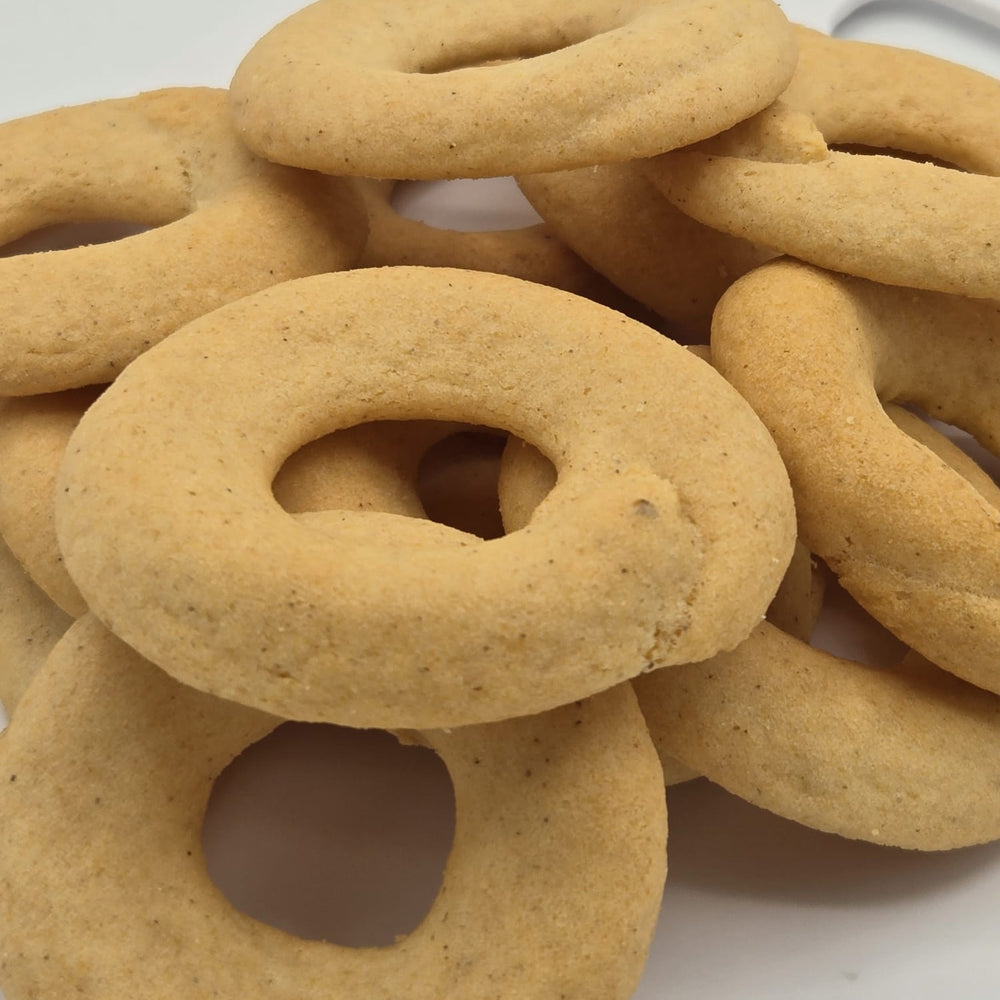 
                  
                    Rosquillas Hechas en Honduras / Cheesy Corn Rings - Río Grande - 3.6 oz - 12 Individual Snack Cookie
                  
                