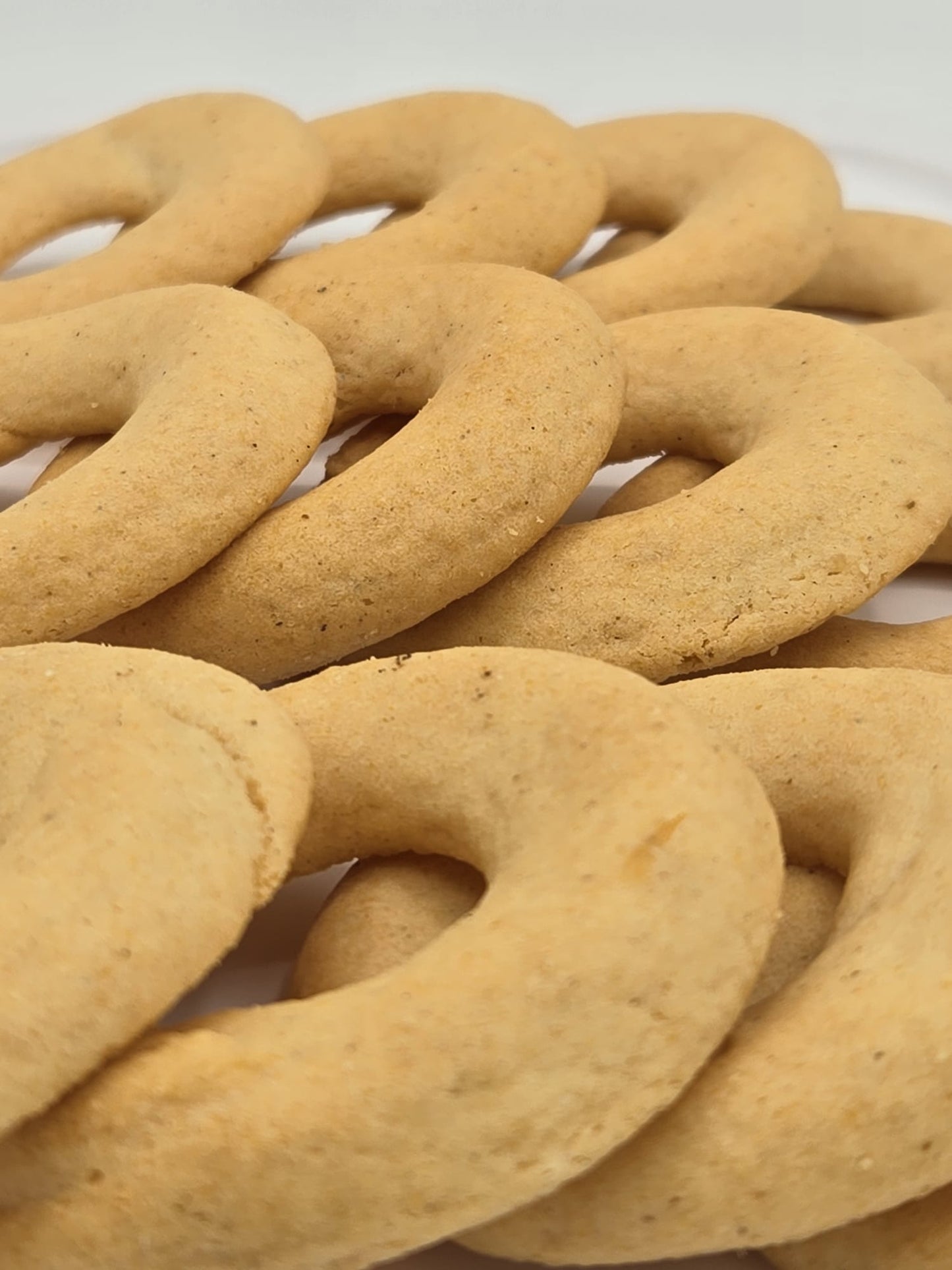 Rosquillas Hechas en Honduras / Cheesy Corn Rings - Río Grande - 3.6 oz - 12 Individual Snack Cookie